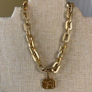 Tommy Hilfiger Chunky‎ Chain Link Necklace with Logo Pendant Vintage